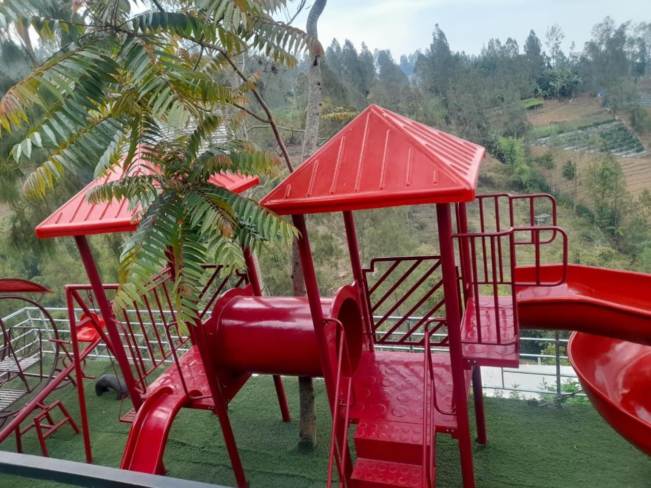Hotel Nature Bromo And Resort Pasuruan Exterior photo